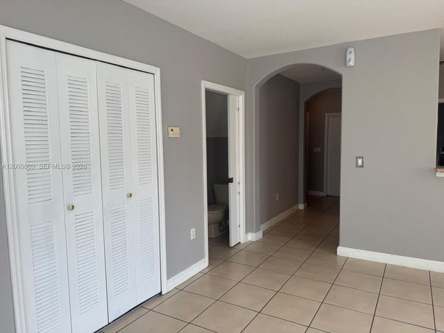 8091 W 36th Avenue 1, Hialeah, FL 33018