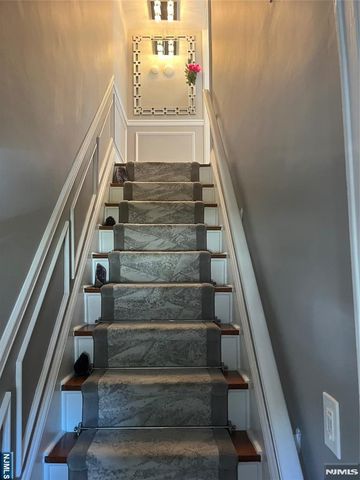 144 7th Street, Cresskill, NJ 07626