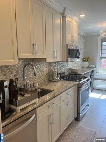 144 7th Street, Cresskill, NJ 07626