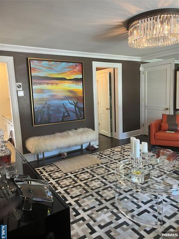 144 7th Street, Cresskill, NJ 07626