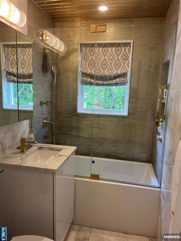 144 7th Street, Cresskill, NJ 07626