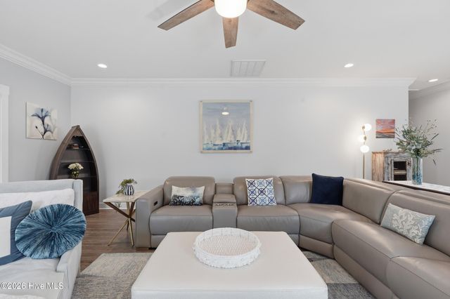 131 Everett Park Trail, Holly Ridge, NC 28445