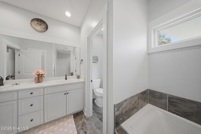 131 Everett Park Trail, Holly Ridge, NC 28445