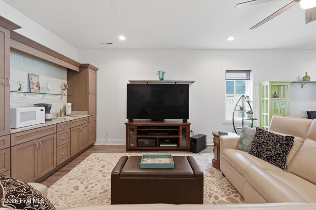 131 Everett Park Trail, Holly Ridge, NC 28445