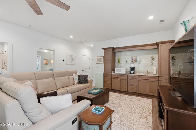 131 Everett Park Trail, Holly Ridge, NC 28445