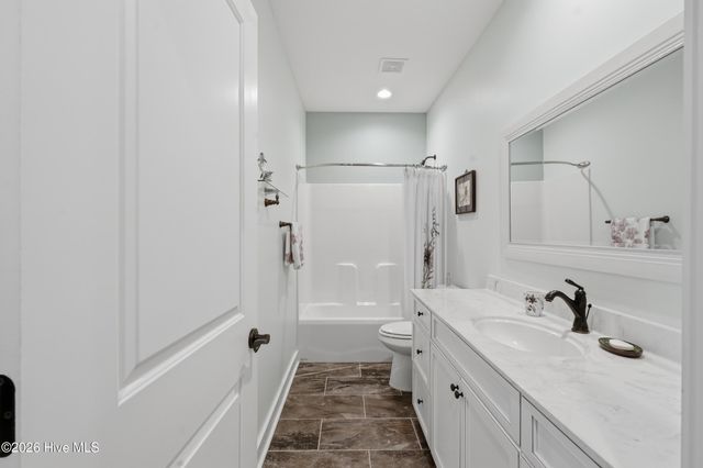 131 Everett Park Trail, Holly Ridge, NC 28445