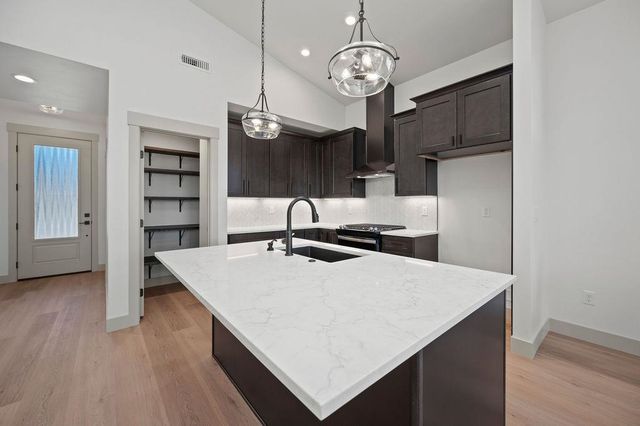 2699 Village Center Way, Grand Junction, CO 81506