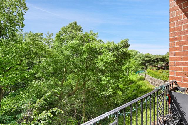 16 Rockledge Avenue 2D-1, Ossining, NY 10562