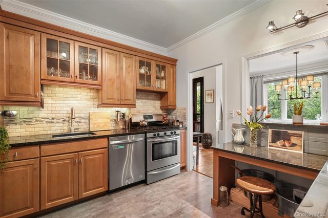16 Rockledge Avenue 2D-1, Ossining, NY 10562