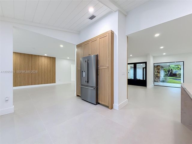 15804 SW 82nd Court, Palmetto Bay, FL 33157