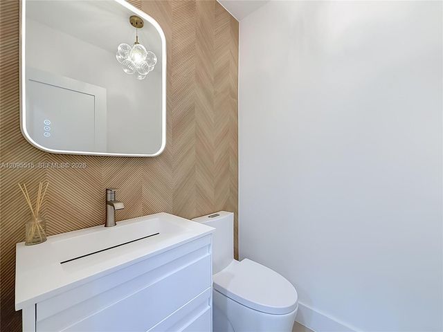 15804 SW 82nd Court, Palmetto Bay, FL 33157