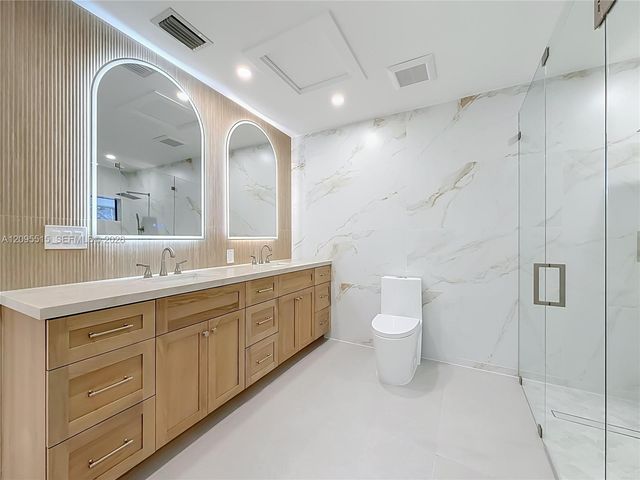 15804 SW 82nd Court, Palmetto Bay, FL 33157