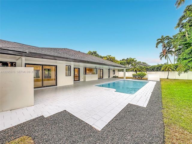 15804 SW 82nd Court, Palmetto Bay, FL 33157