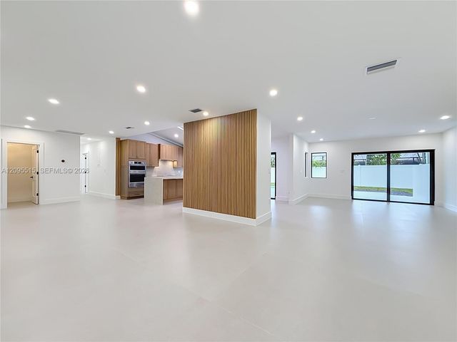 15804 SW 82nd Court, Palmetto Bay, FL 33157