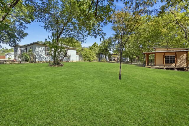 5797 6th Avenue, Fort Worth, TX 76134