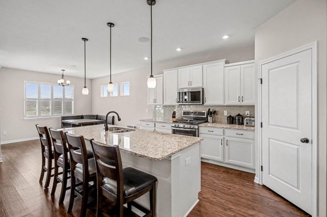2220 Amici Drive, Covington, KY 41017