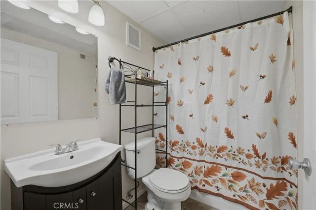 11150 Glenoaks 307, Pacoima, CA 91331
