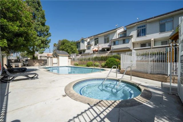 11150 Glenoaks 307, Pacoima, CA 91331