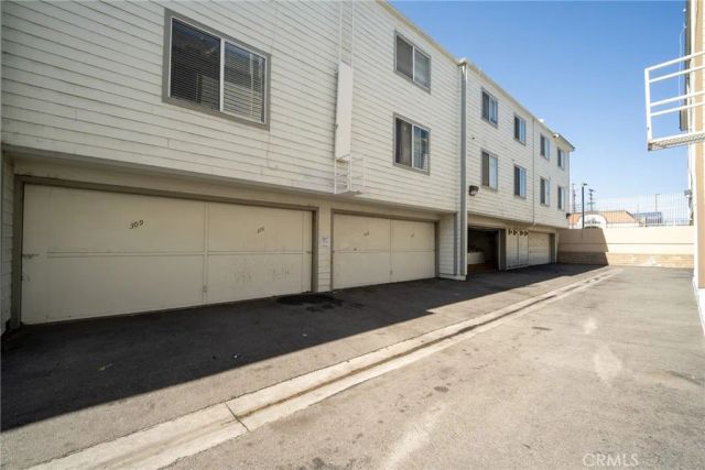 11150 Glenoaks 307, Pacoima, CA 91331