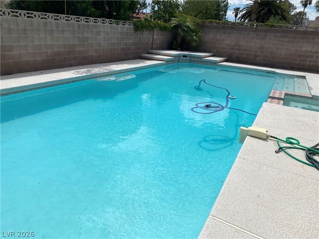 3988 Topawa Drive, Las Vegas, NV 89103