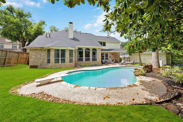 259 W Thorn Way, Houston, TX 77015