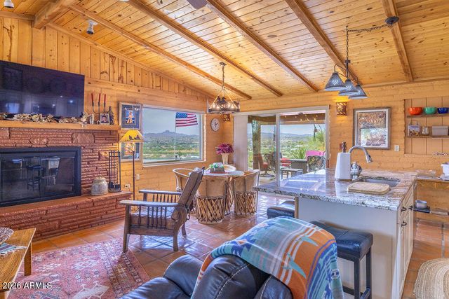 1305 JACK BURDEN Road, Wickenburg, AZ 85390