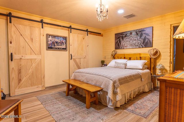 1305 JACK BURDEN Road, Wickenburg, AZ 85390