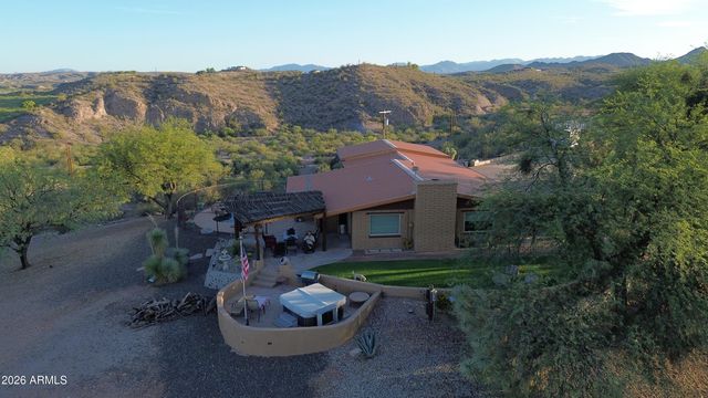 1305 JACK BURDEN Road, Wickenburg, AZ 85390