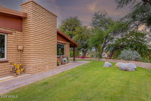 1305 JACK BURDEN Road, Wickenburg, AZ 85390
