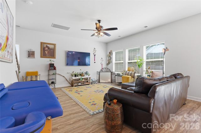 6116 Hailstone Road, Charlotte, NC 28215