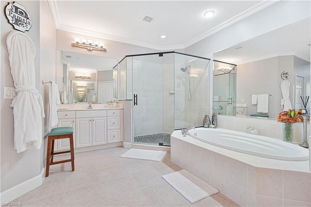 18900 Bay Woods Lake DR 203, Fort Myers, FL 33908
