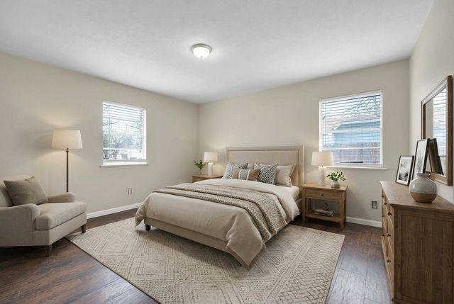 1208 Woodbrook Street, Arlington, TX 76011