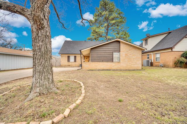 1208 Woodbrook Street, Arlington, TX 76011