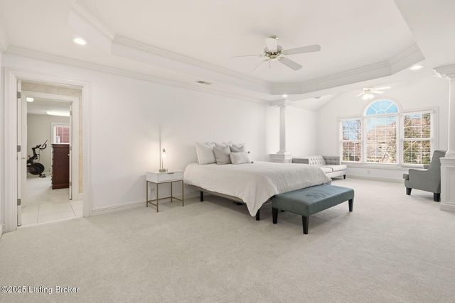 12808 Crestview Cove, Prospect, KY 40059