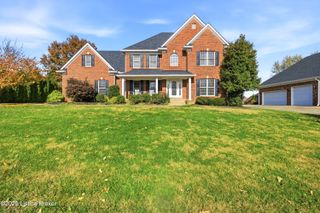 12808 Crestview Cove, Prospect, KY 40059