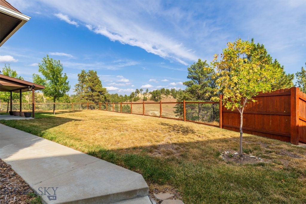 Address unavailable. photo 16