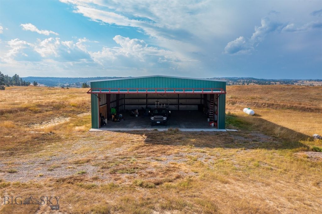 Address unavailable. photo 18