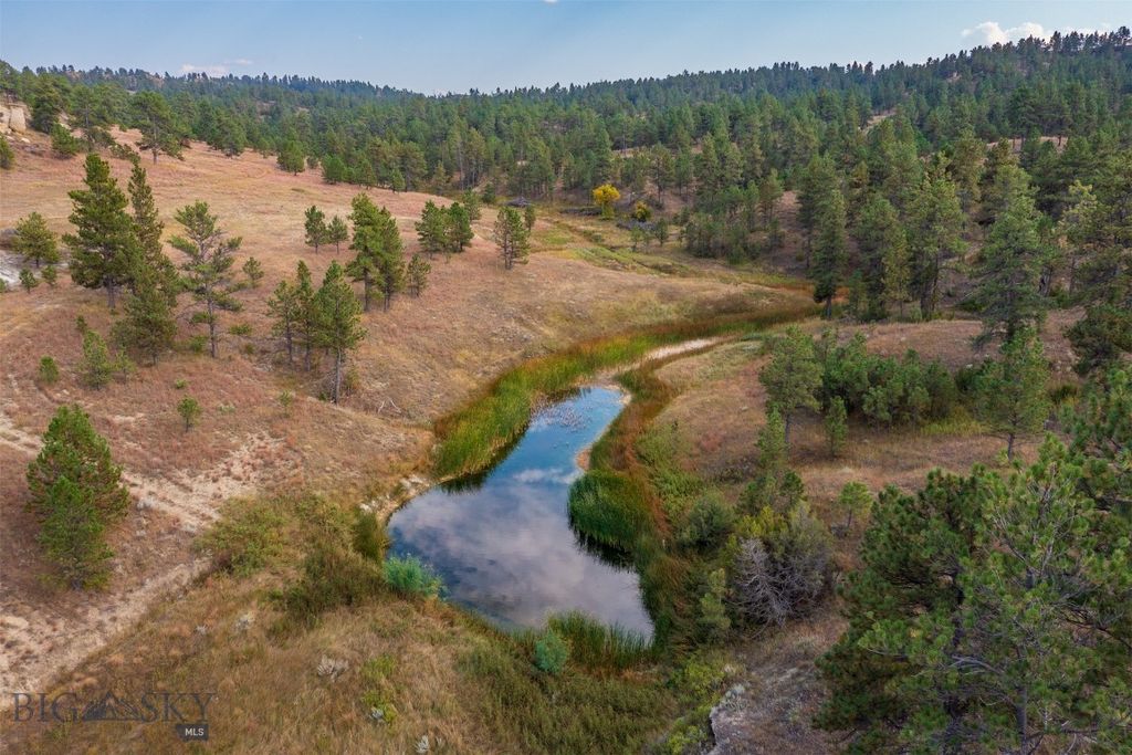 Address unavailable. photo 25