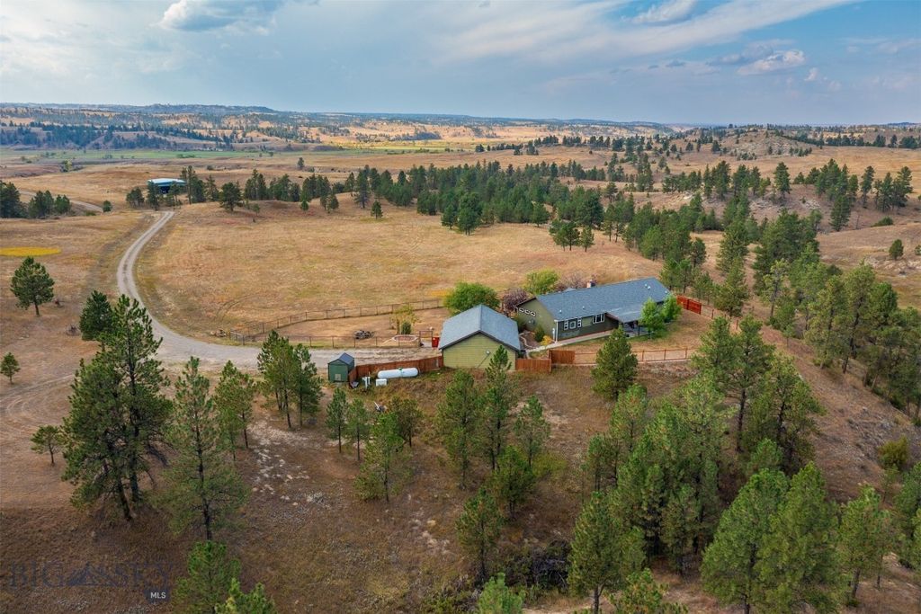 Address unavailable. photo 34