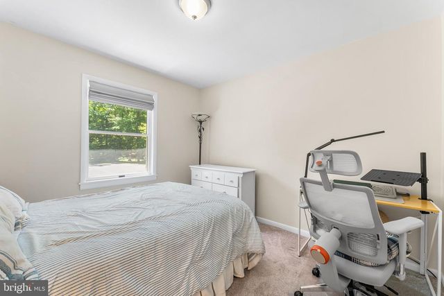 1431 BURLEIGH AVE, Cape May Court House, NJ 08210