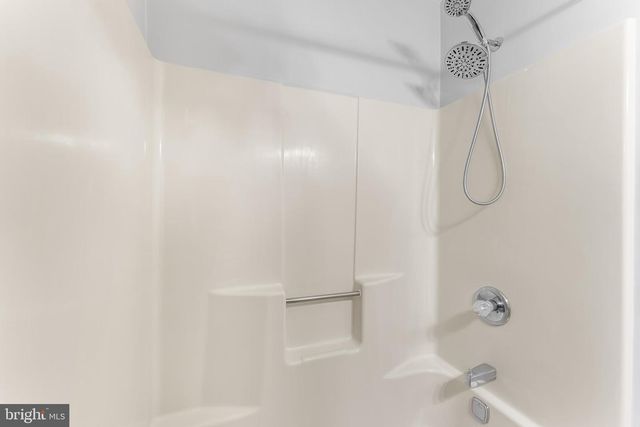 1431 BURLEIGH AVE, Cape May Court House, NJ 08210