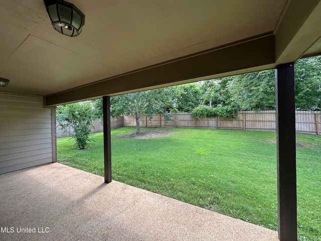172 Lakeway Drive, Madison, MS 39110