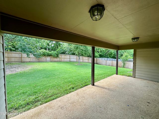 172 Lakeway Drive, Madison, MS 39110