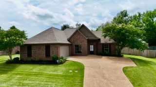 172 Lakeway Drive, Madison, MS 39110