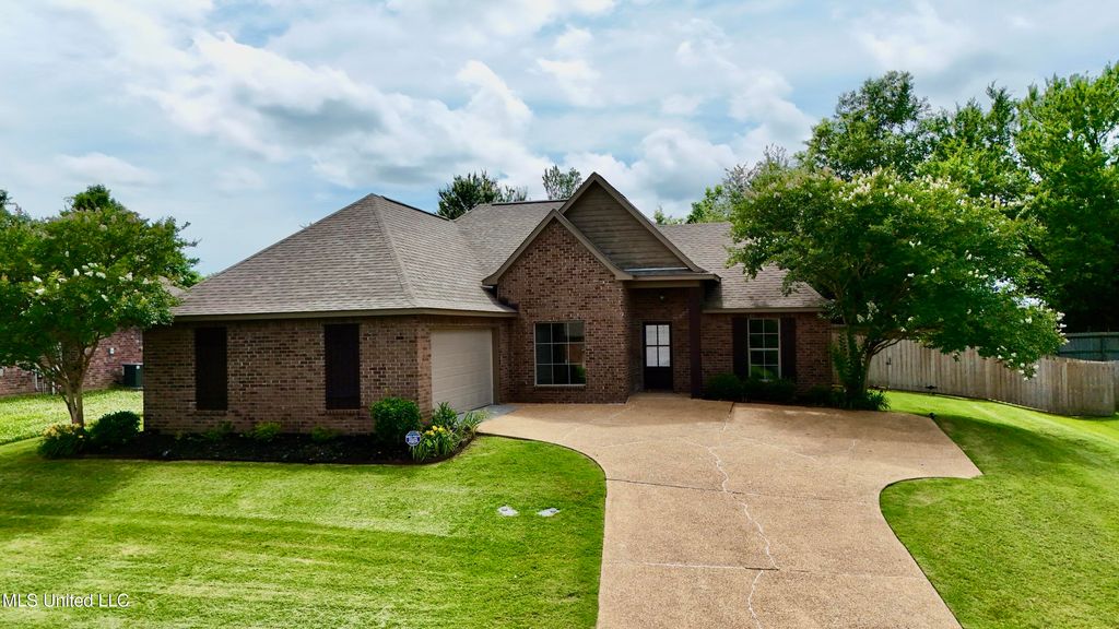 172 Lakeway Drive, Madison, MS 39110