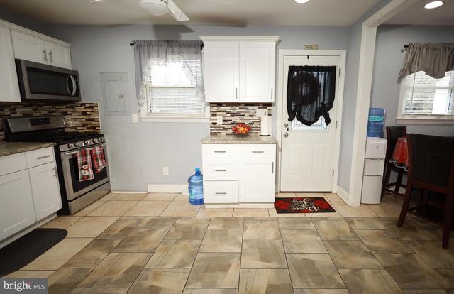 2516 CHERRY ST, Port Norris, NJ 08349