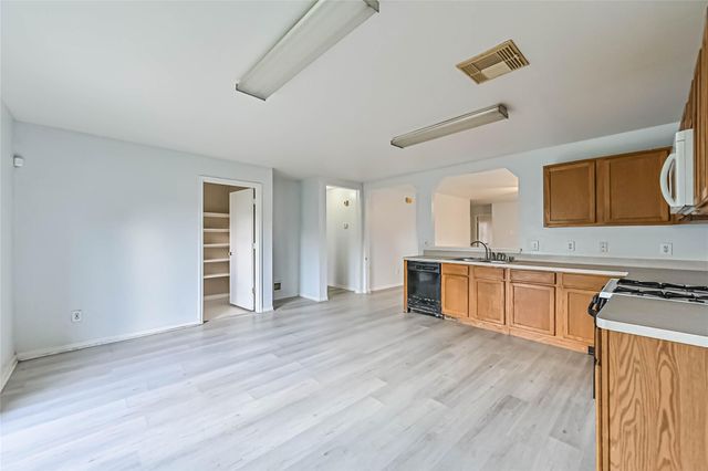 3107 Maryfield Lane, Pearland, TX 77581