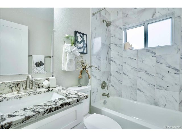 6581 E 79th Ave, Commerce City, CO 80022