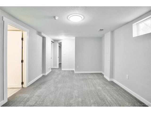 6581 E 79th Ave, Commerce City, CO 80022