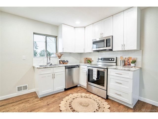 6581 E 79th Ave, Commerce City, CO 80022